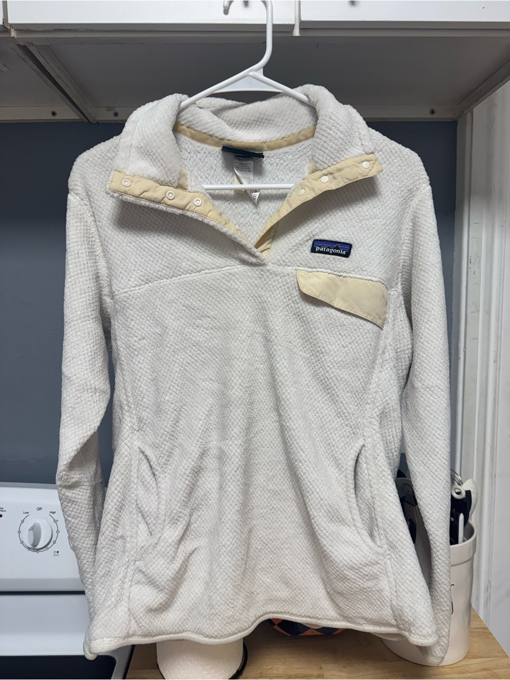Women’s Patagonia sweater